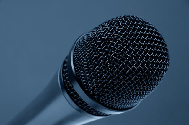 渴望声音改变生活，梨花教育能实现吗？